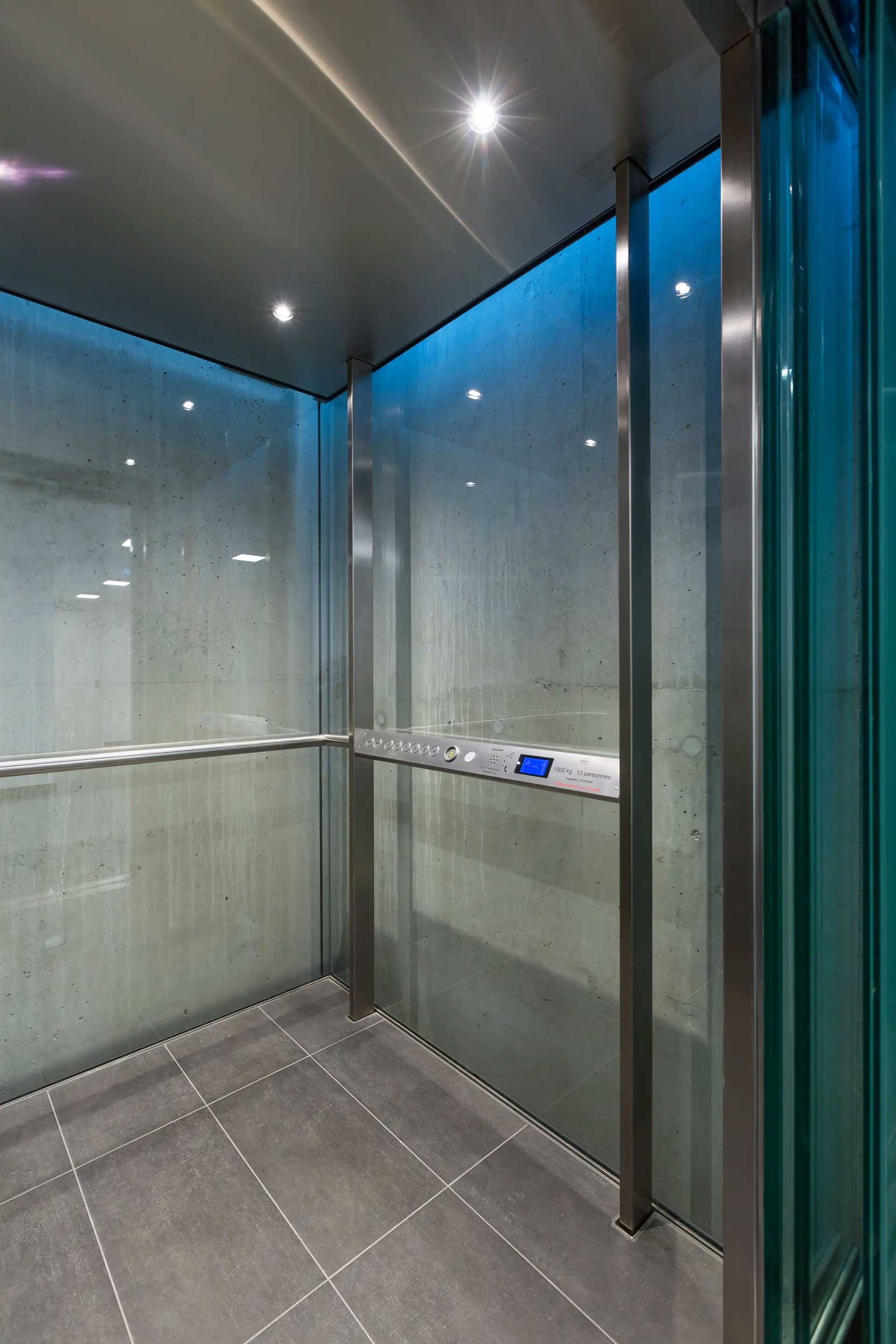 7845_Reverso,-Carouge_42_klein