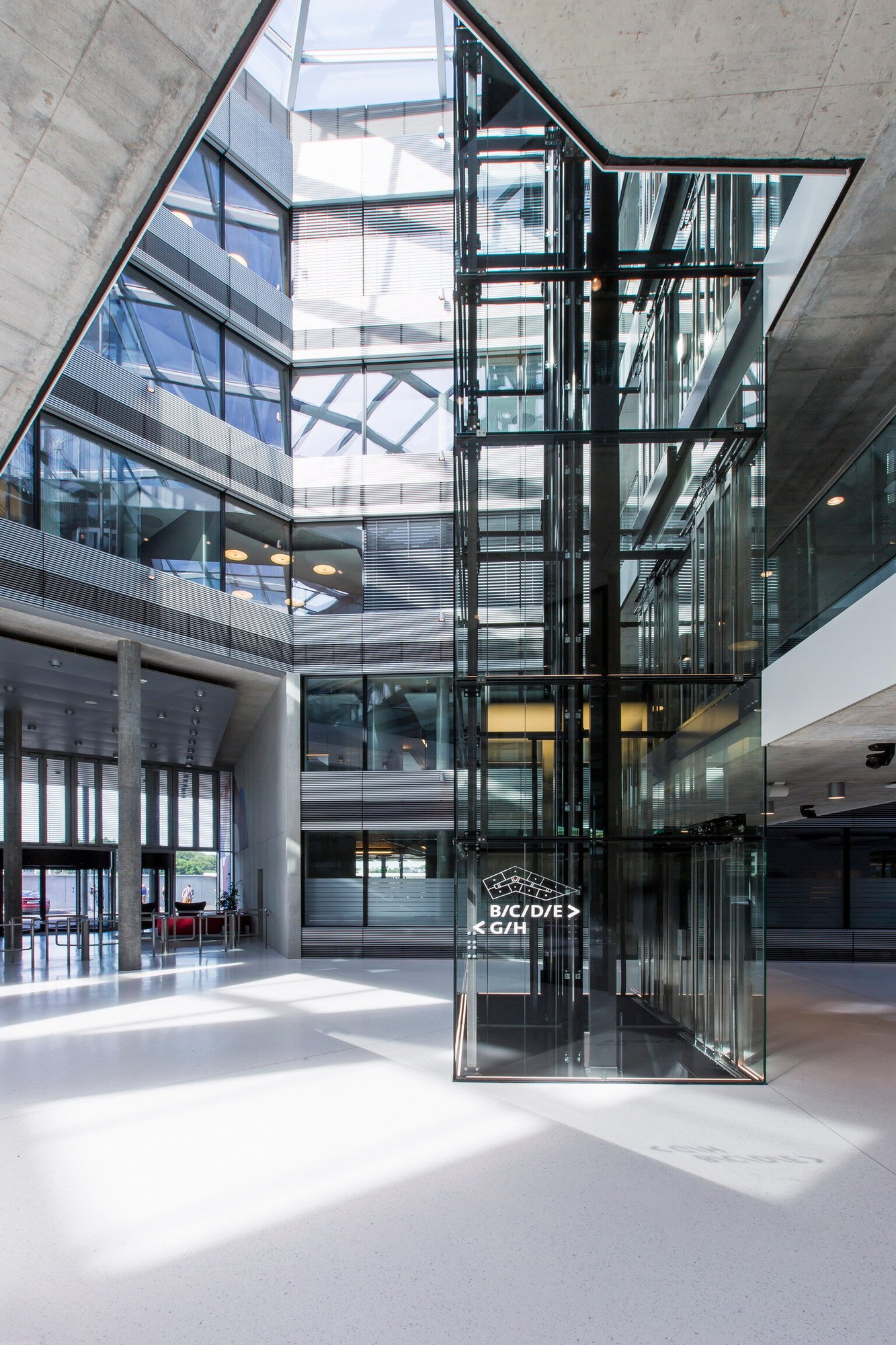 7668 Swisscom EY10, Ittigen_022_resize